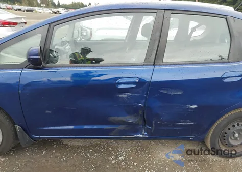2013 Honda Fit from USA, damaged, VIN JHMGE8H33DC047006